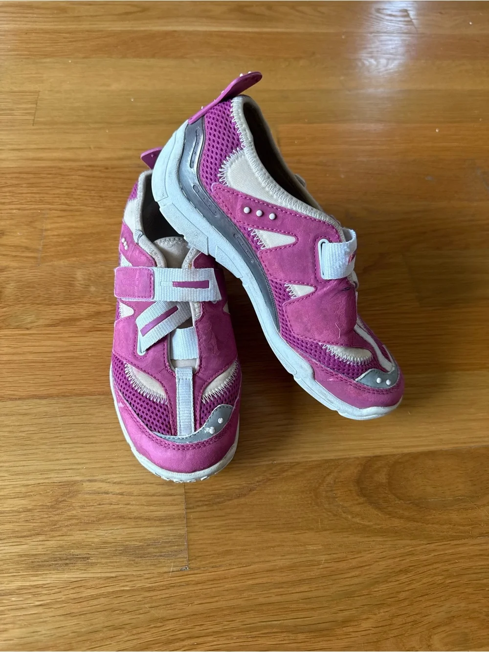 ECCO Girls Pink Athletic Velcro Sneakers